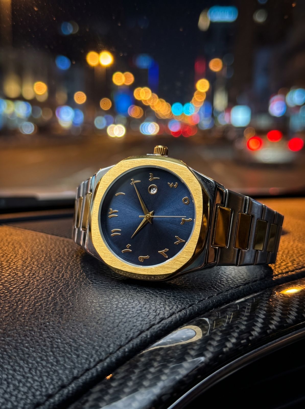 Elegant Two-Tone Gold & Silver Modern Watch with Blue Dial